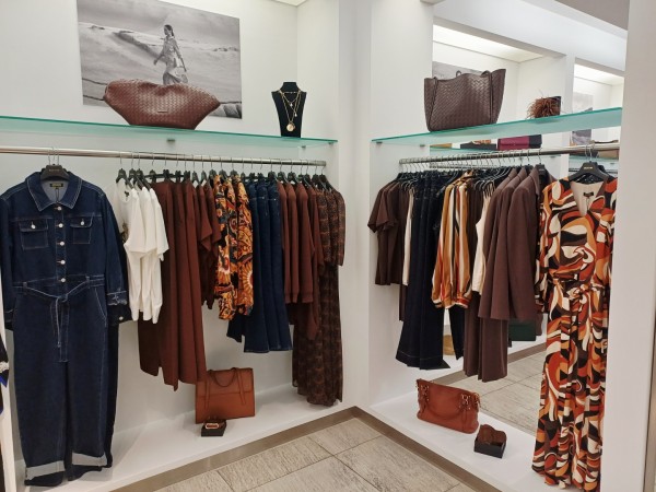 salon_MOLTON_2.jpg